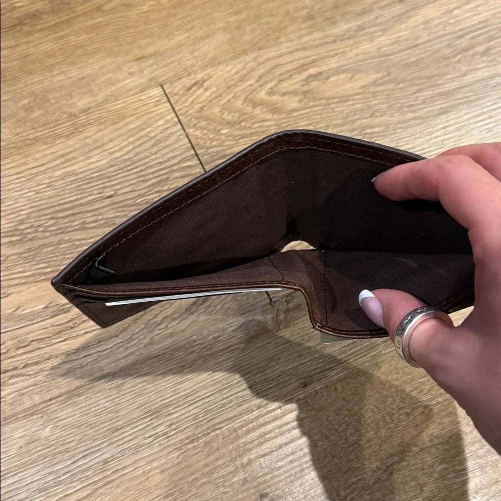 Fossil Men's Croc-Embossed Money + Cardholder Wallet - Dark Brown